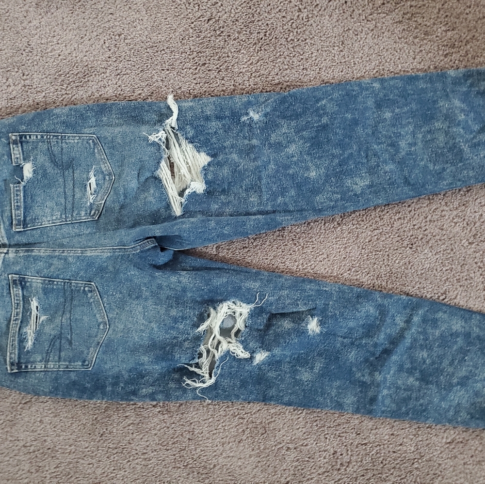 AE Mom jeans